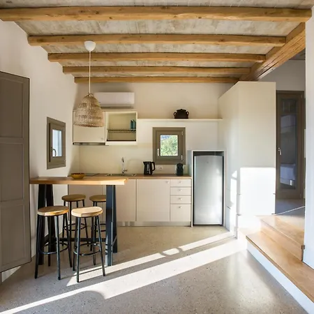 Flaros Village * Kamarai