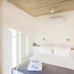 Flaros Village بيت للعطل *