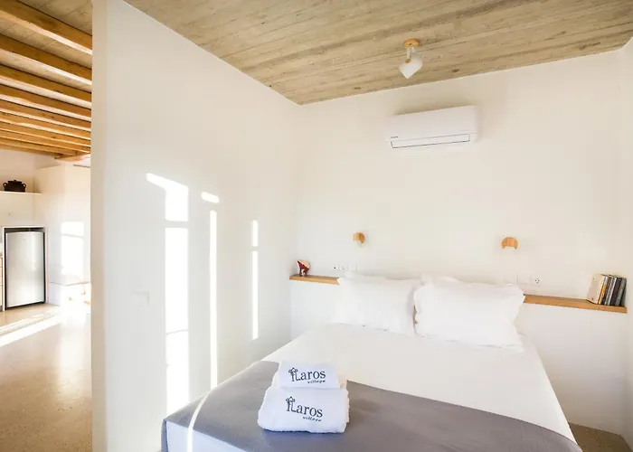 Flaros Village Nyaraló *