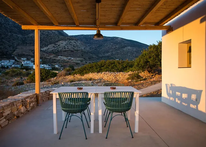 Flaros Village * Kamáresz